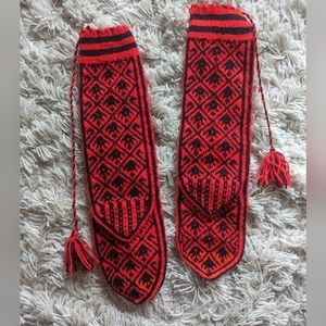 Vintage Knit Mittens